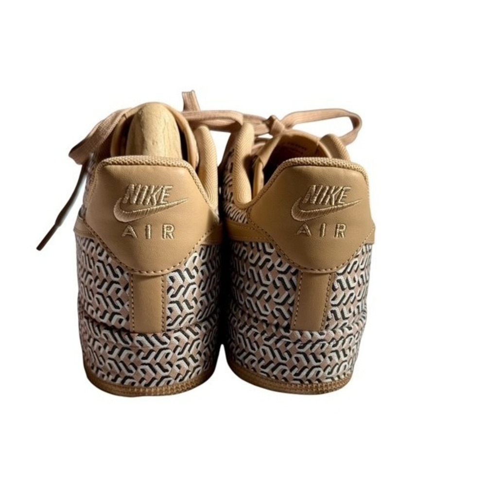 NEW Nike Air Force 1 LX United in Victory - Hemp Monogram Print NU Gold Womens 9 - Picture 6 of 8